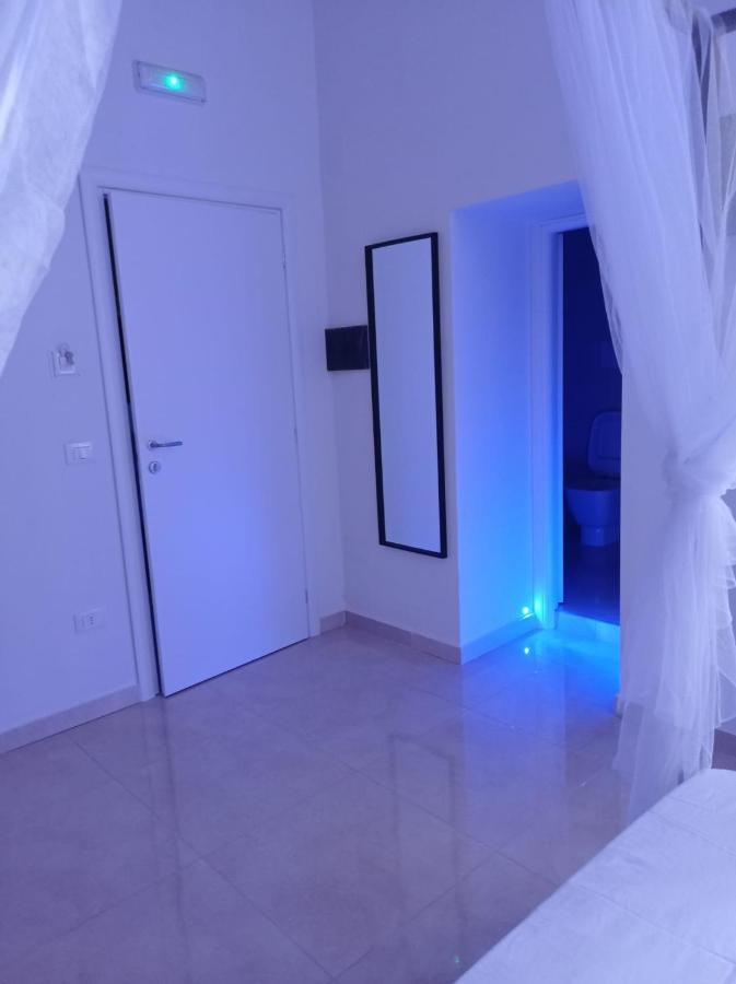 Relais Torre Gloria Bed & Breakfast Наполи Екстериор снимка