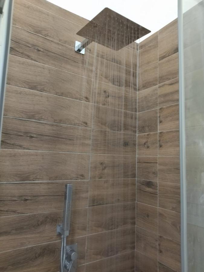 Relais Torre Gloria Bed & Breakfast Наполи Екстериор снимка