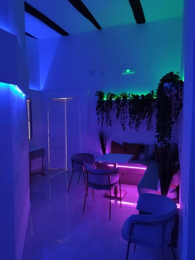 Relais Torre Gloria Bed & Breakfast Наполи Екстериор снимка