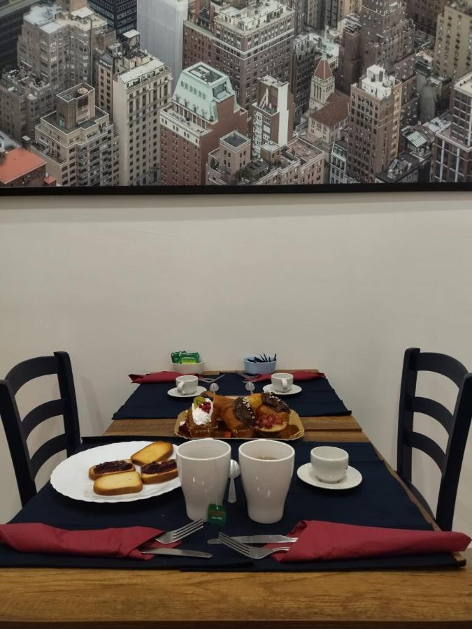 Relais Torre Gloria Bed & Breakfast Наполи Екстериор снимка