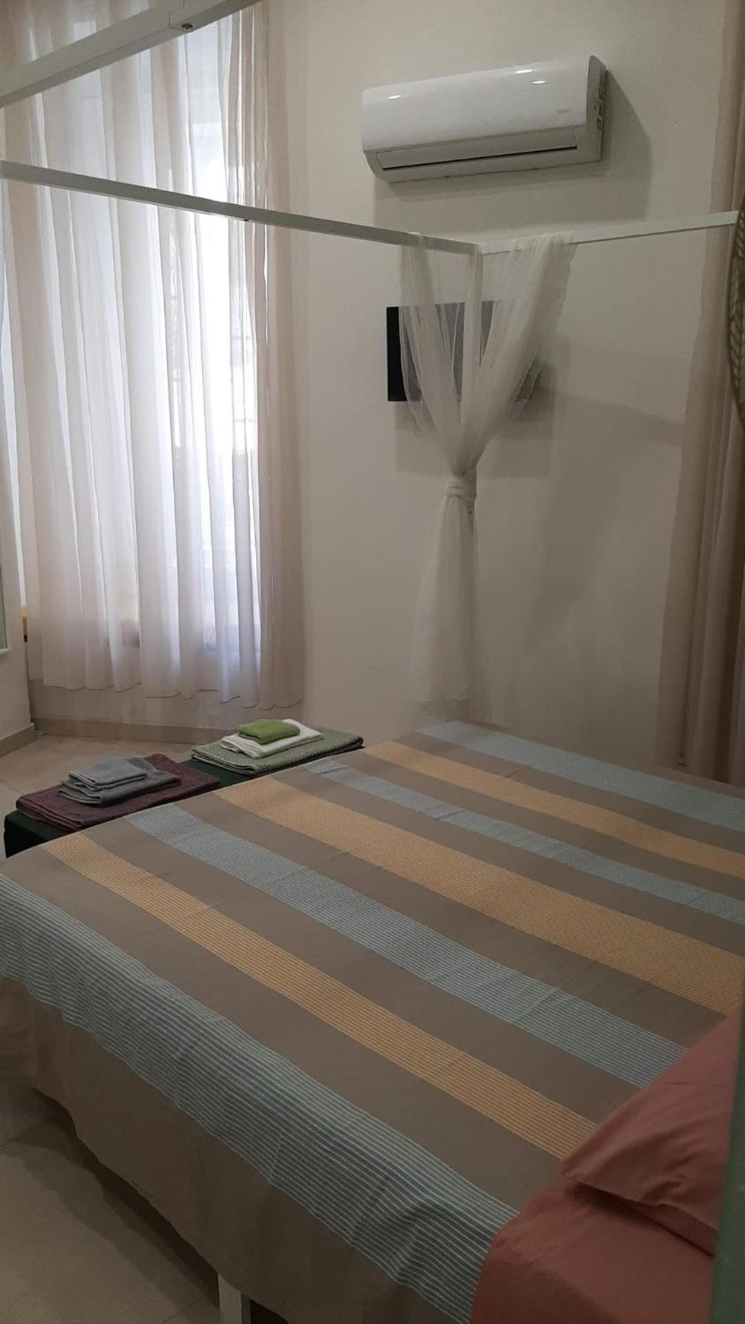 Relais Torre Gloria Bed & Breakfast Наполи Екстериор снимка